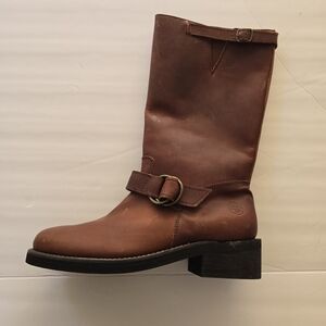 New brown leather boots made in Italy